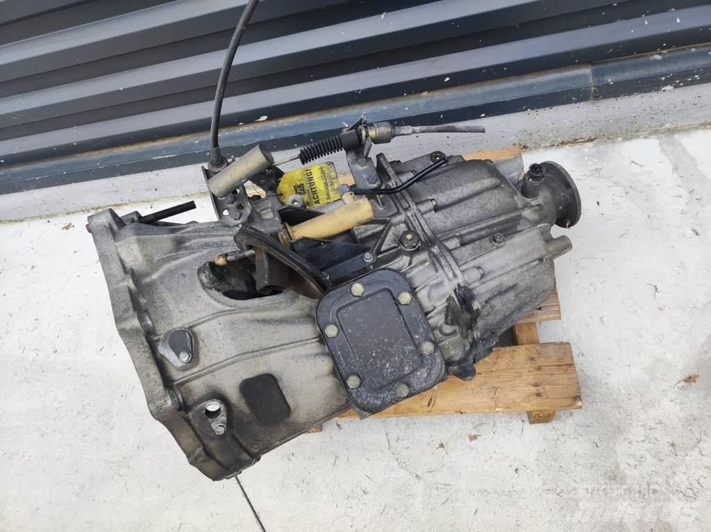 ZF 6S300 Pavarų dėžės