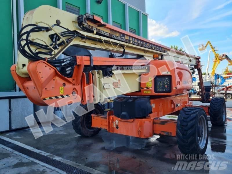 JLG 1250 AJP Alkūniniai keltuvai