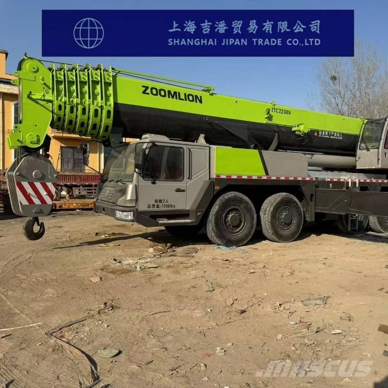 Zoomlion ZTC 2200 V Visureigiai kranai