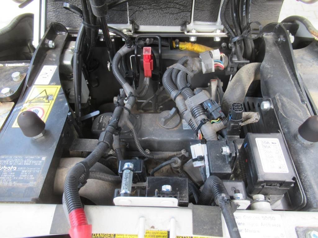 Takeuchi TB 210 R Mini ekskavatoriai < 7 t