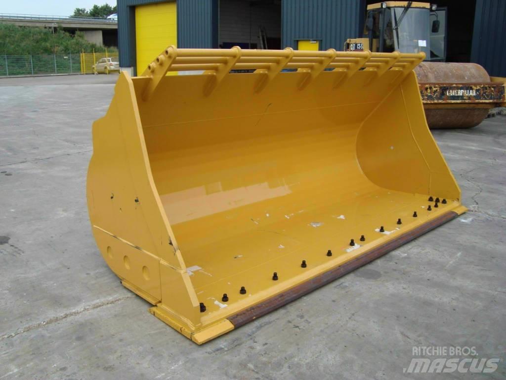 CAT 980 Kaušai