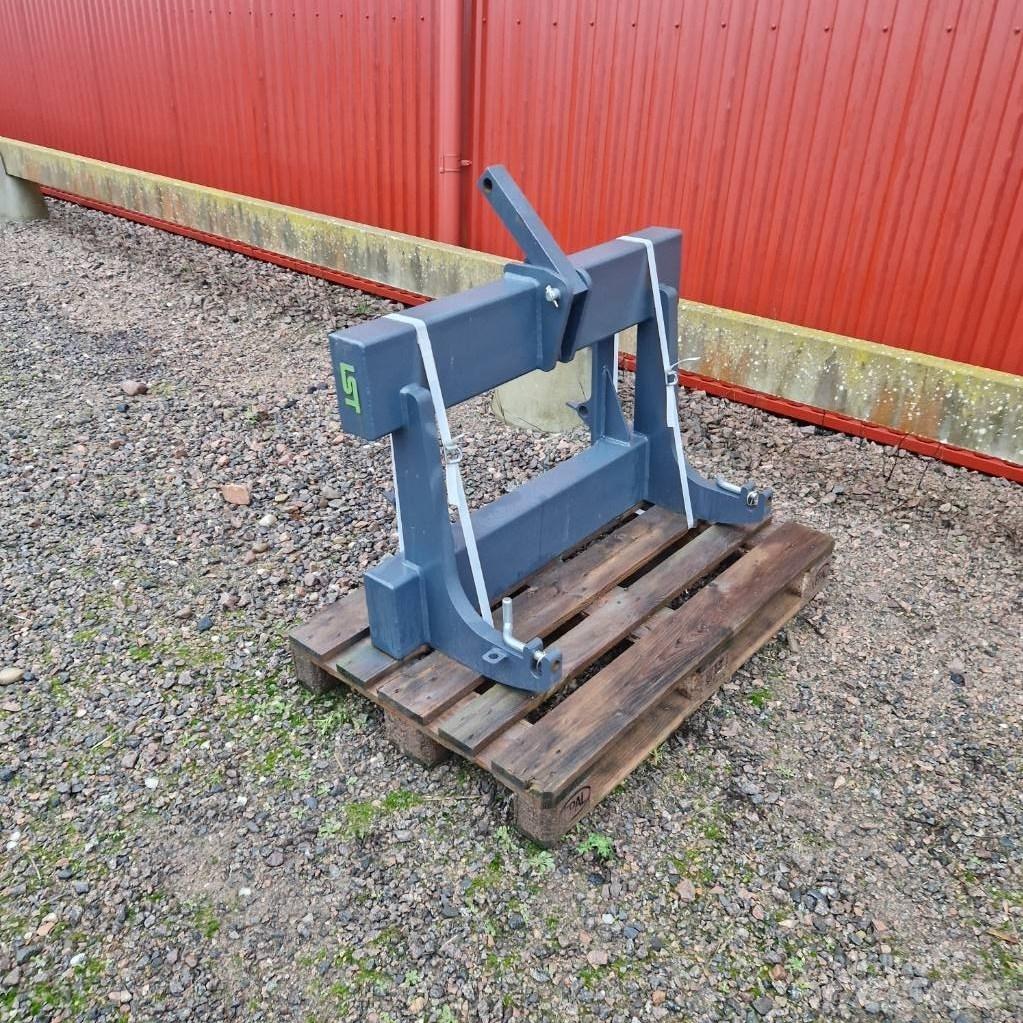 LST Adapter Frontalinių krautuvų priedai