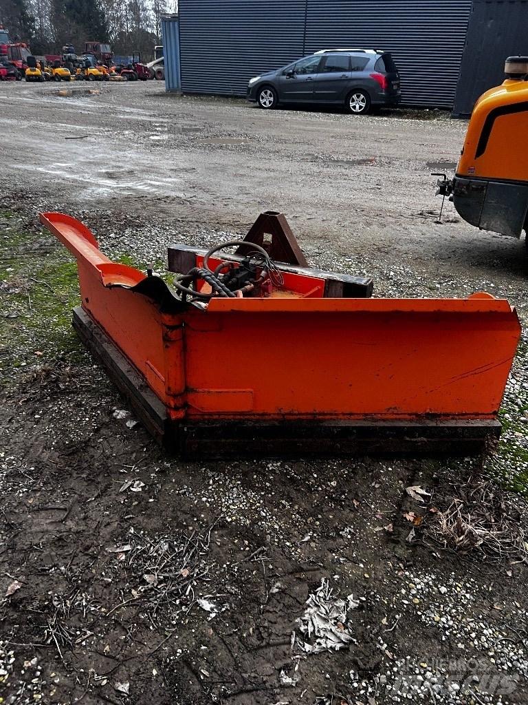 Pronar PUV 2800 Sniego peiliai ir valytuvai