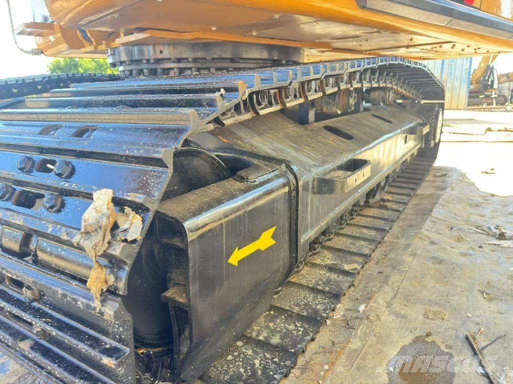 CAT 325 D L Vikšriniai ekskavatoriai