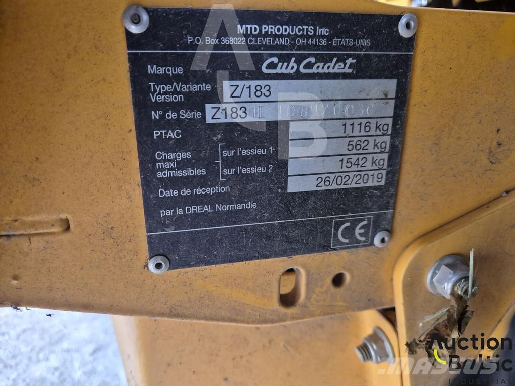 Cub Cadet Z/183 Sodo traktoriukai-vejapjovės