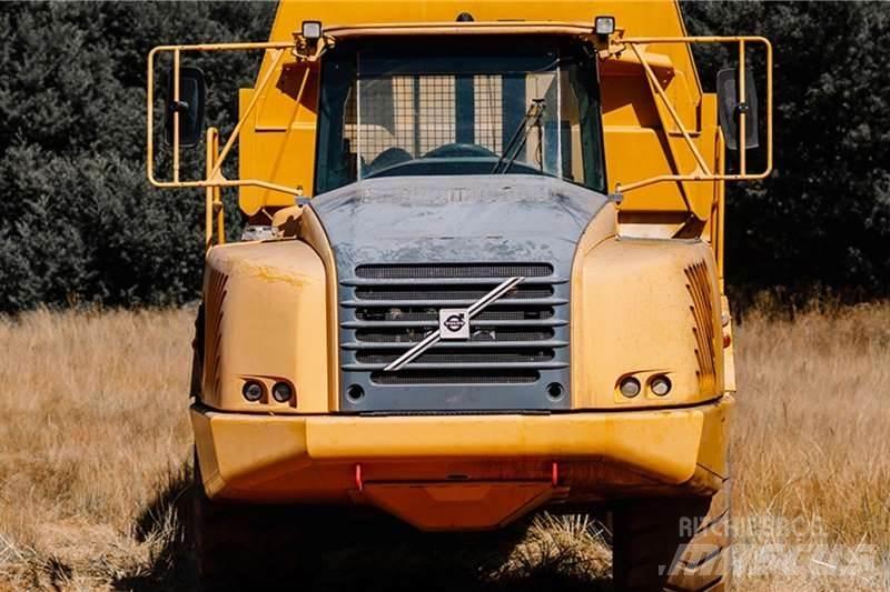 Volvo A30D Kita