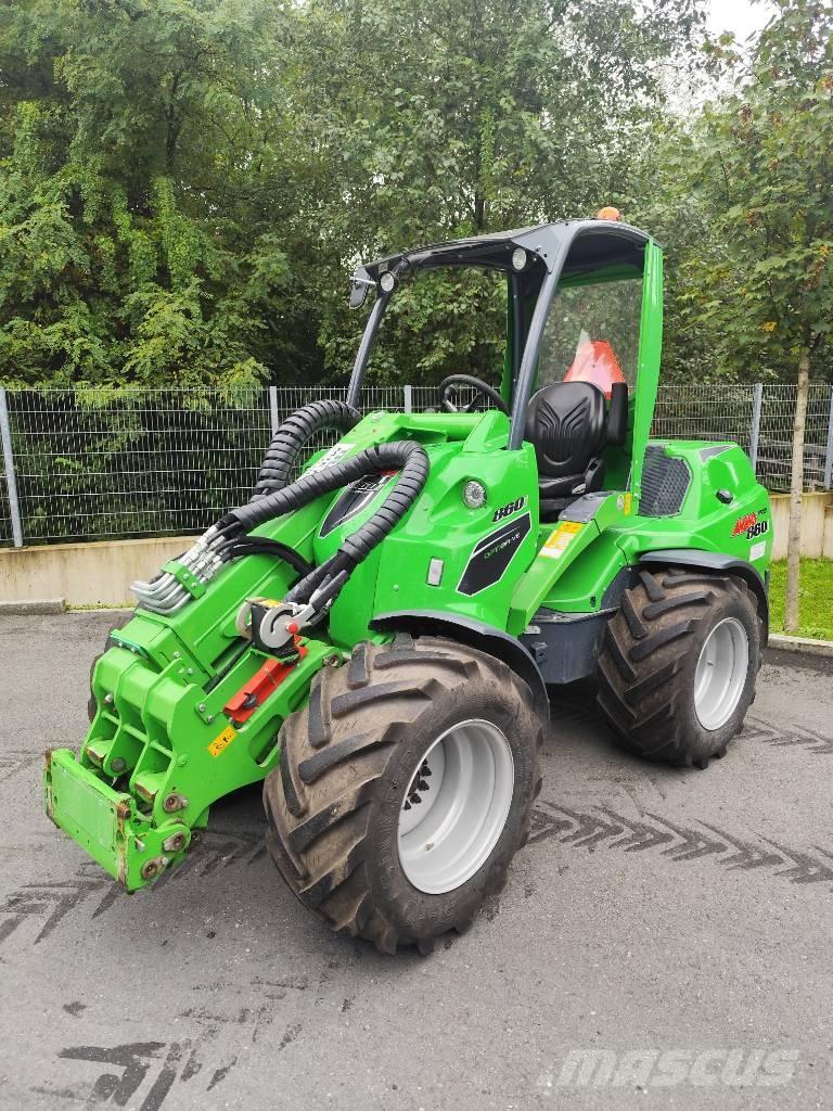 Avant 860 i Daugiafunkciniai pakrovėjai