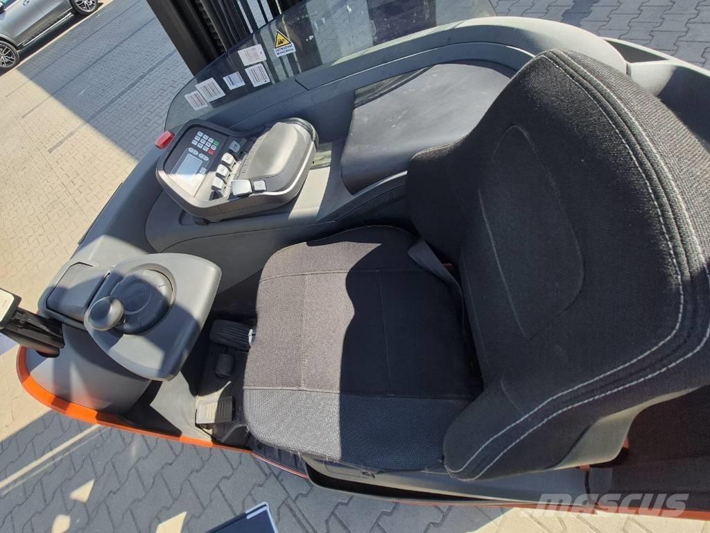 Toyota RRE160H Šakiniai krautuvai su prailgintu keltuvu