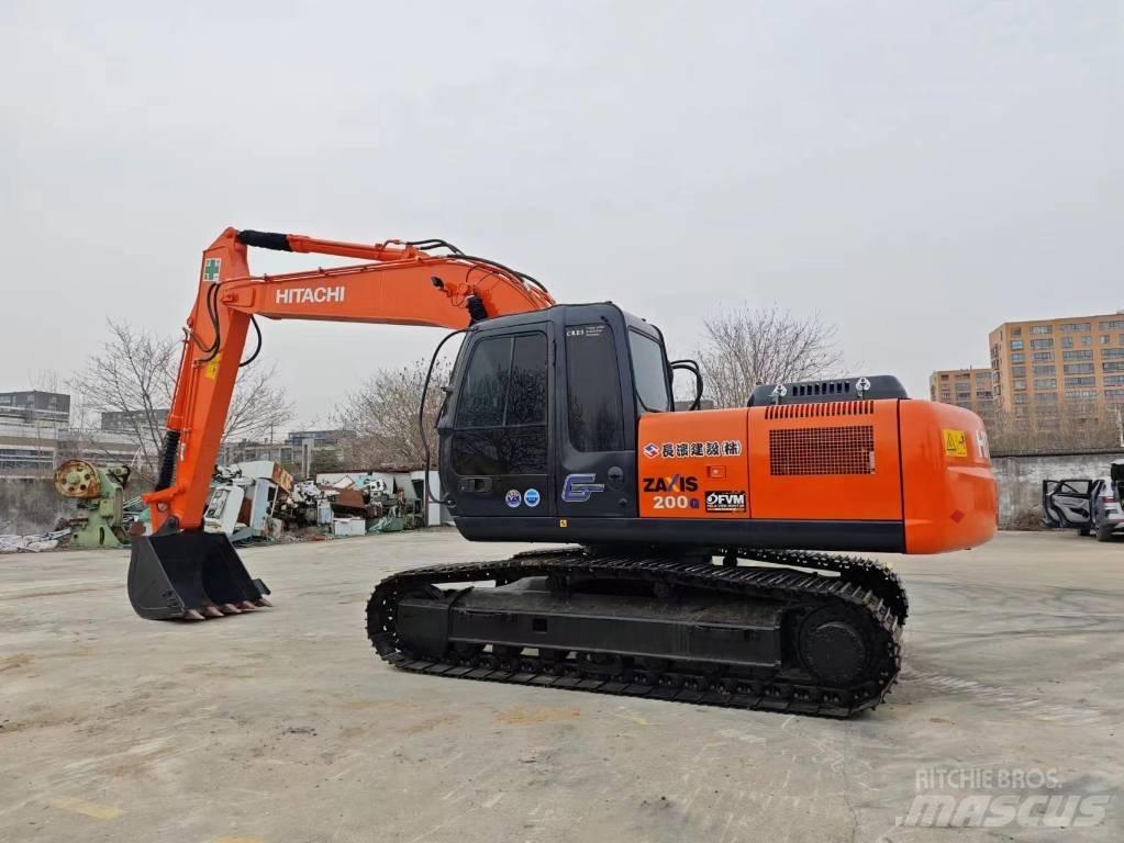 Hitachi ZX 200-6 Vikšriniai ekskavatoriai