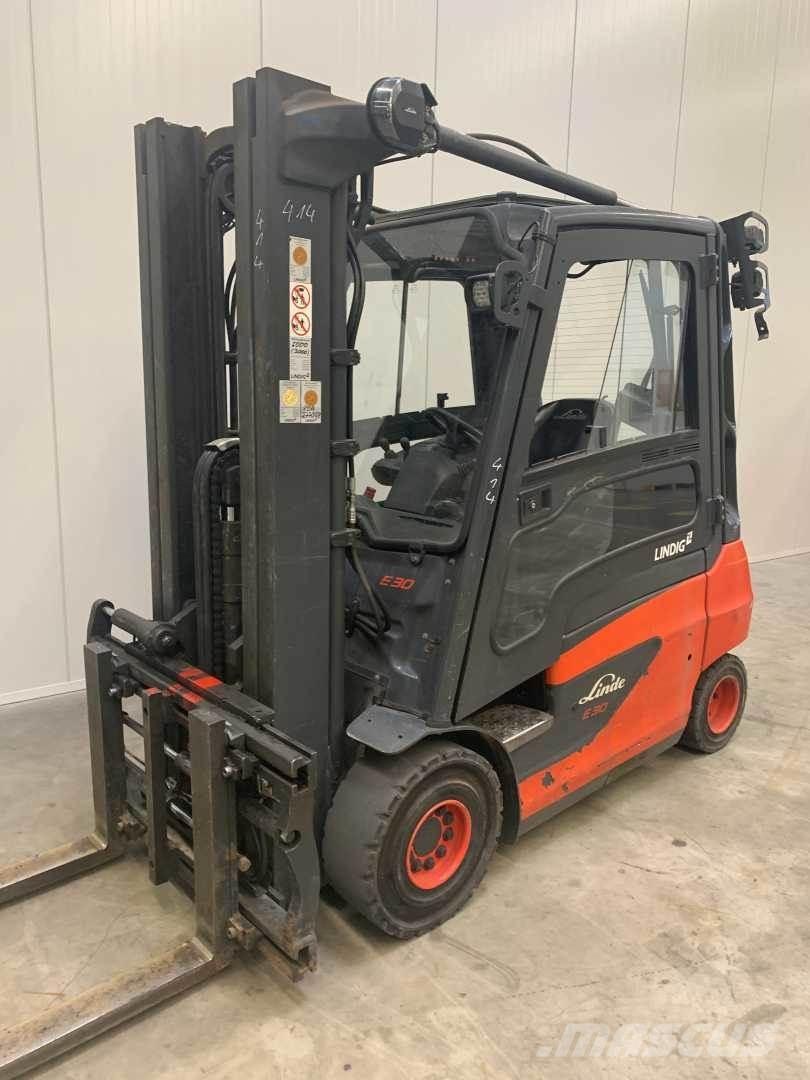 Linde E30 Elektriniai šakiniai krautuvai