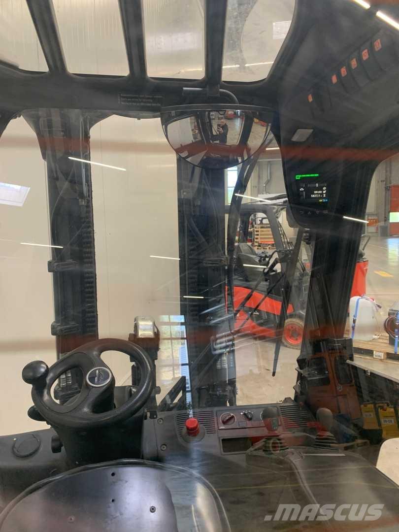 Linde E30 Elektriniai šakiniai krautuvai