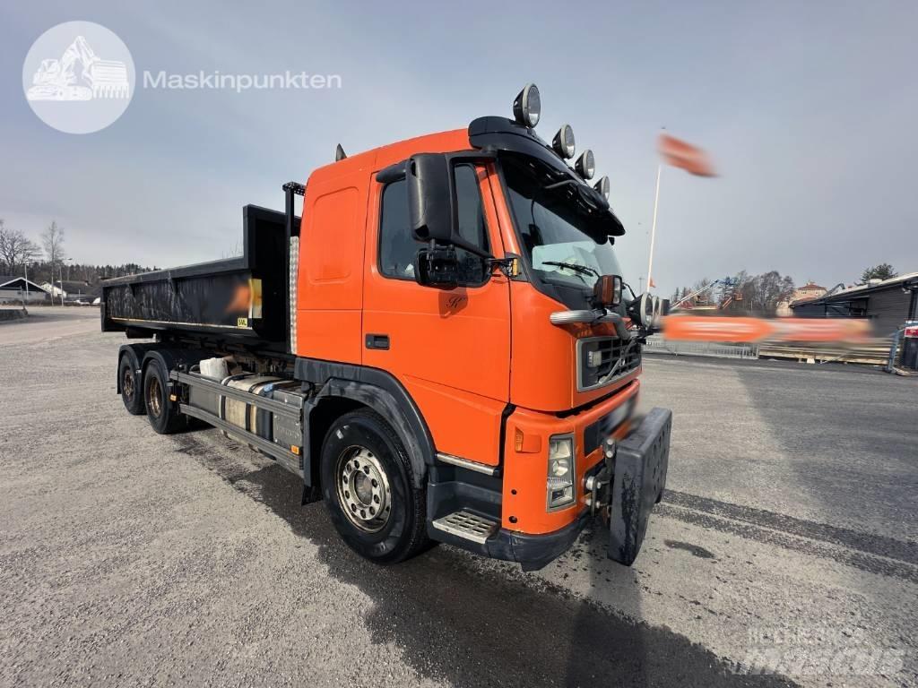 Volvo FM 380 Sunkvežimiai su keliamuoju kabliu