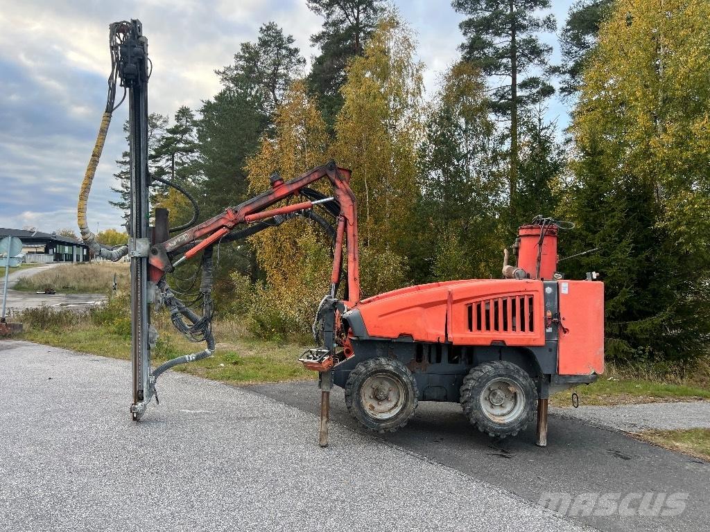 Sandvik DC 125R Žemės paviršiaus gręžimo technika
