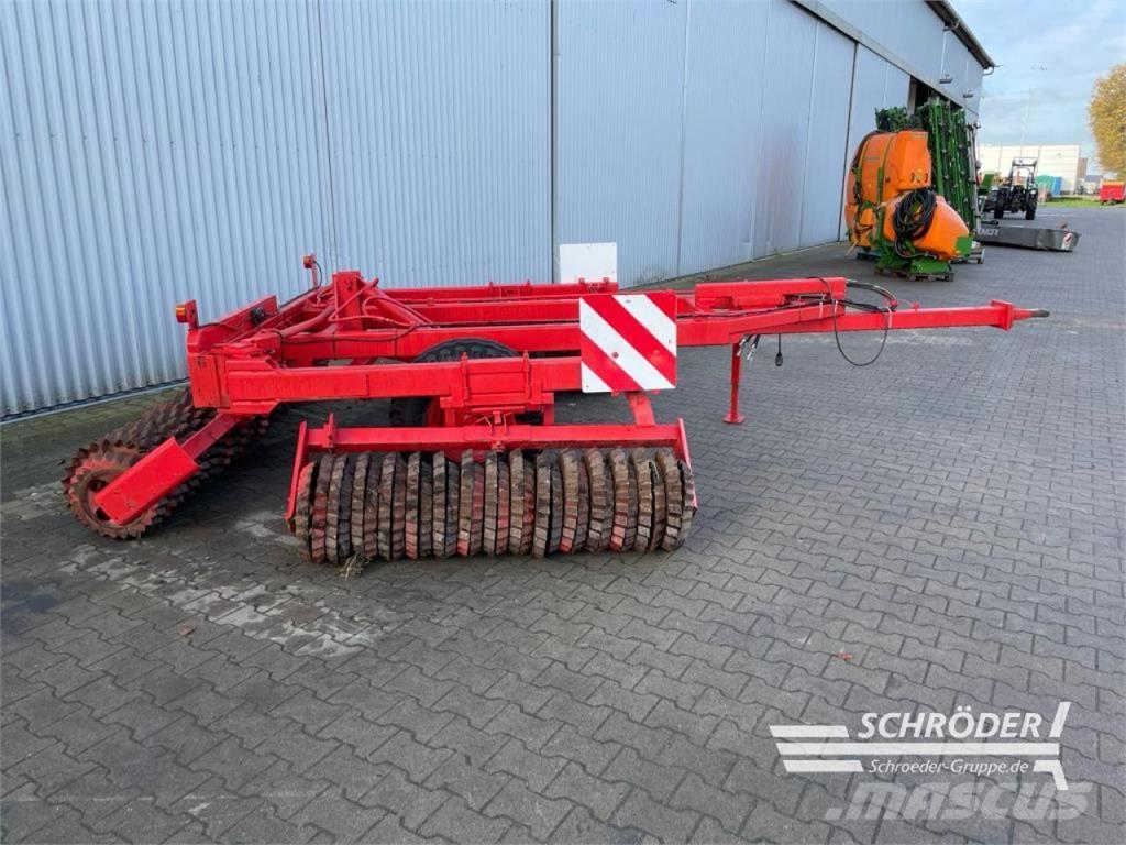  6,00 M WIESENWALZE Kiti pašarų derliaus nuėmimo įrengimai