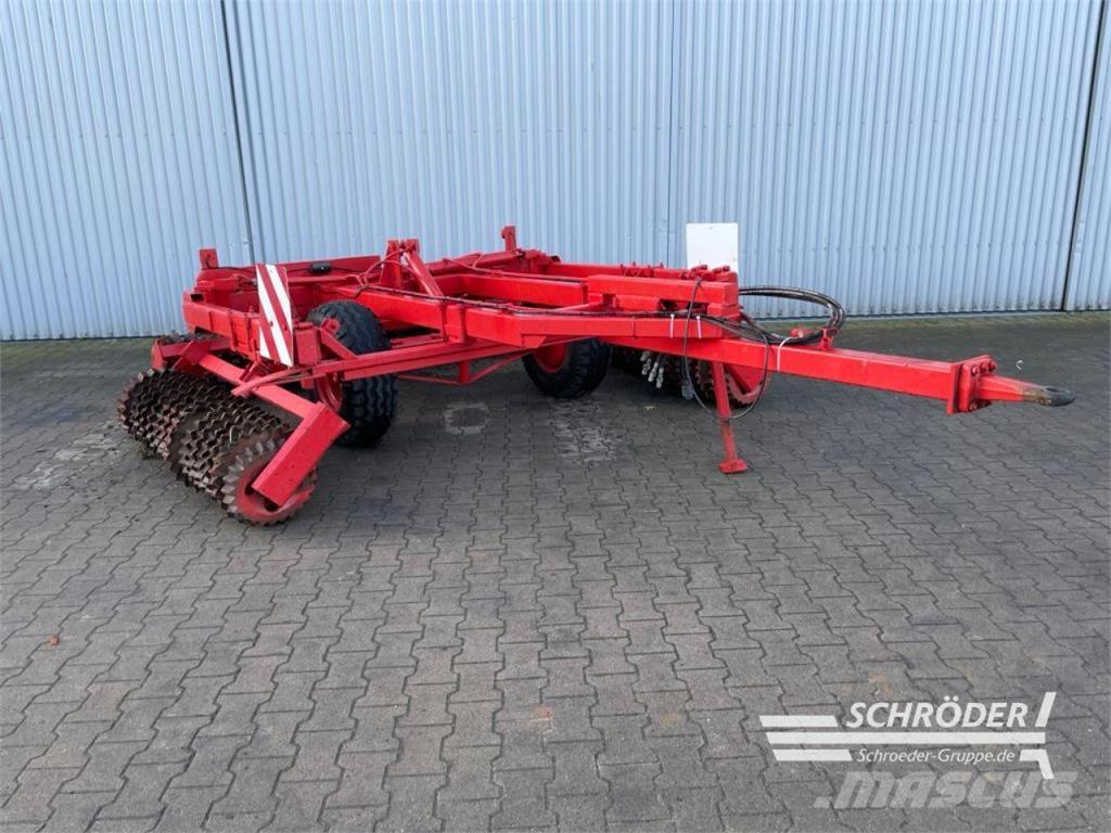  6,00 M WIESENWALZE Kiti pašarų derliaus nuėmimo įrengimai