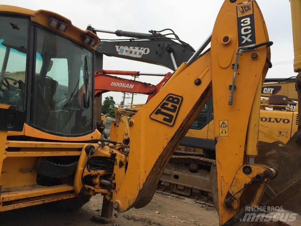 JCB 3cx Ekskavatoriniai krautuvai