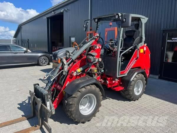Weidemann 1390 Mini krautuvai
