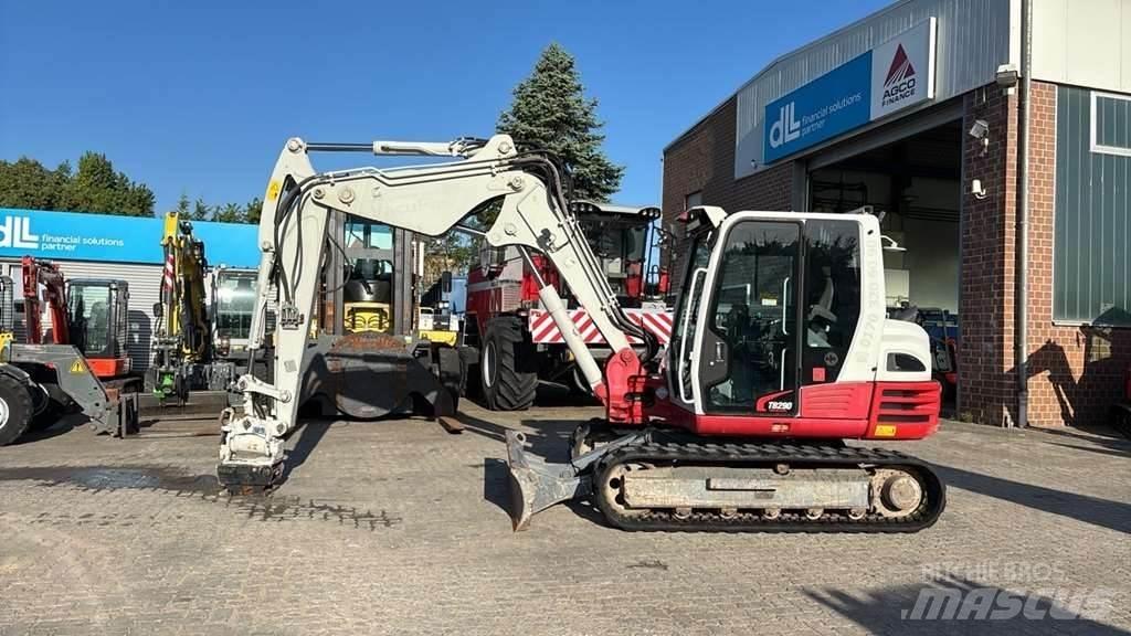 Takeuchi TB290 Specialūs ekskavatoriai