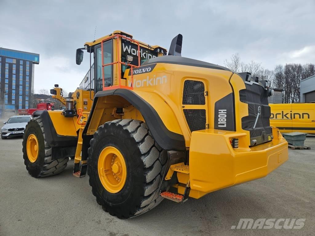 Volvo L 180 H Naudoti ratiniai krautuvai
