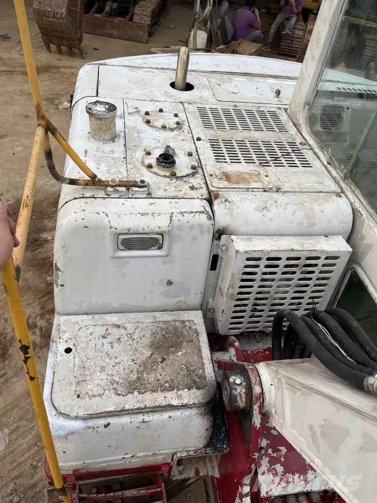 Takeuchi TB175C Vikšriniai ekskavatoriai