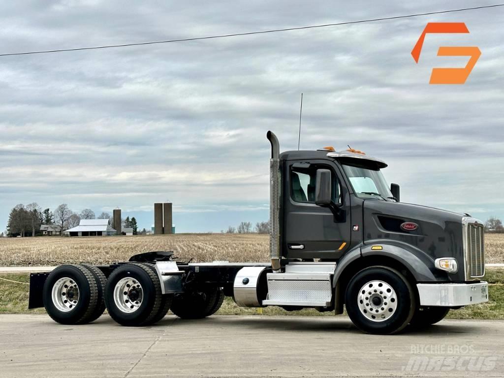 Peterbilt 567 Naudoti vilkikai