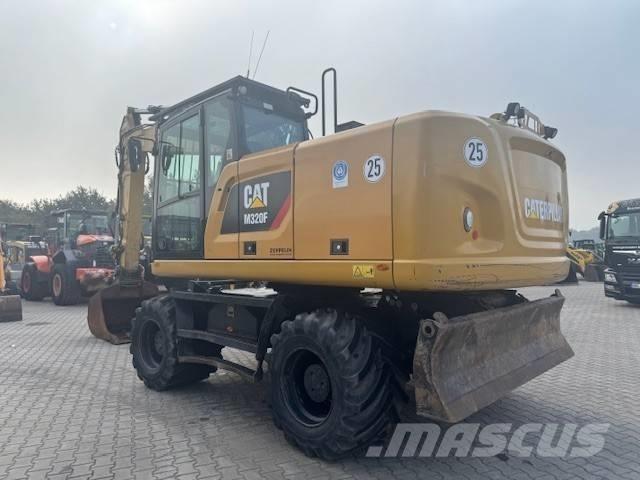 CAT M 320 F Ratiniai ekskavatoriai