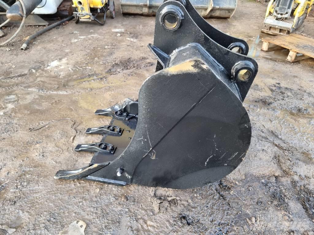 JCB 3CX / 4CX Kaušai