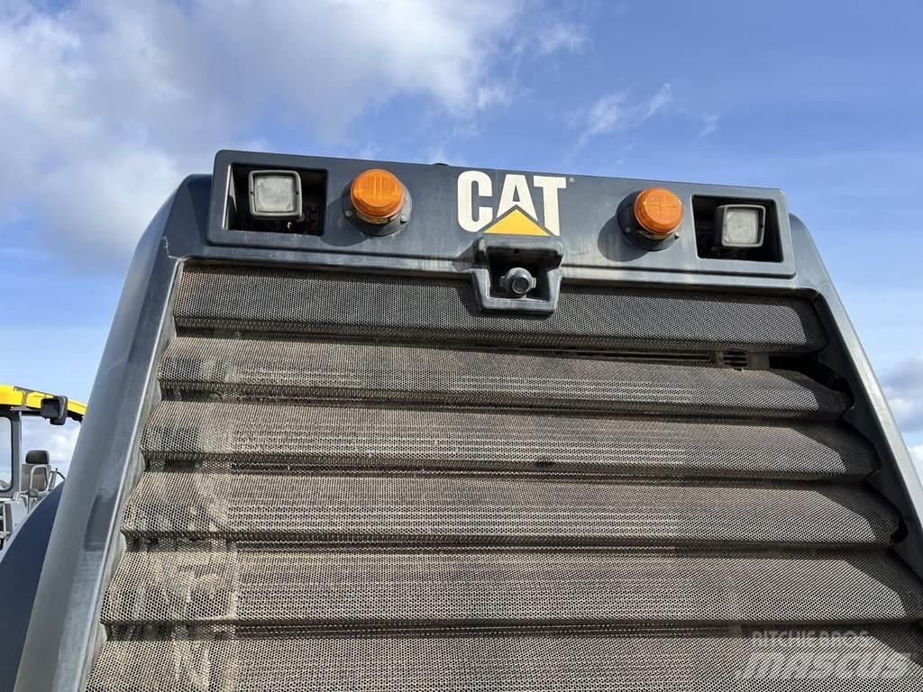 CAT 980K Naudoti ratiniai krautuvai