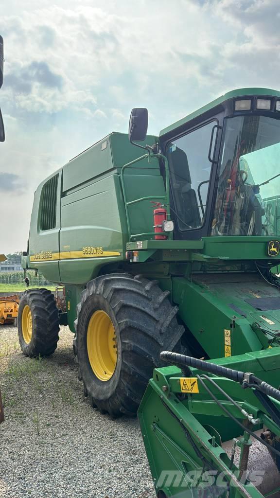 John Deere 9580 WTS Derliaus nuėmimo kombainai
