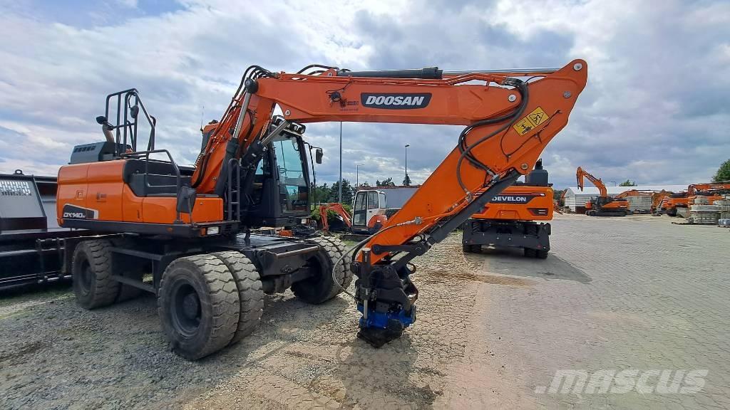 Doosan DX140W-5 Ratiniai ekskavatoriai