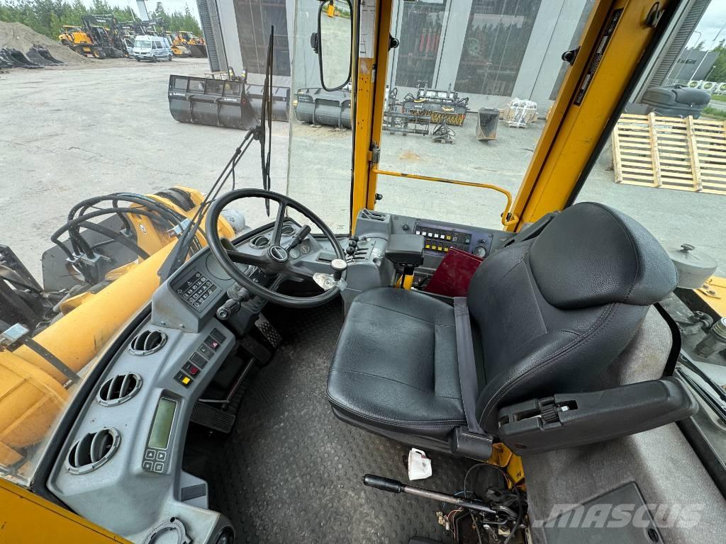 Volvo L 50 C Naudoti ratiniai krautuvai