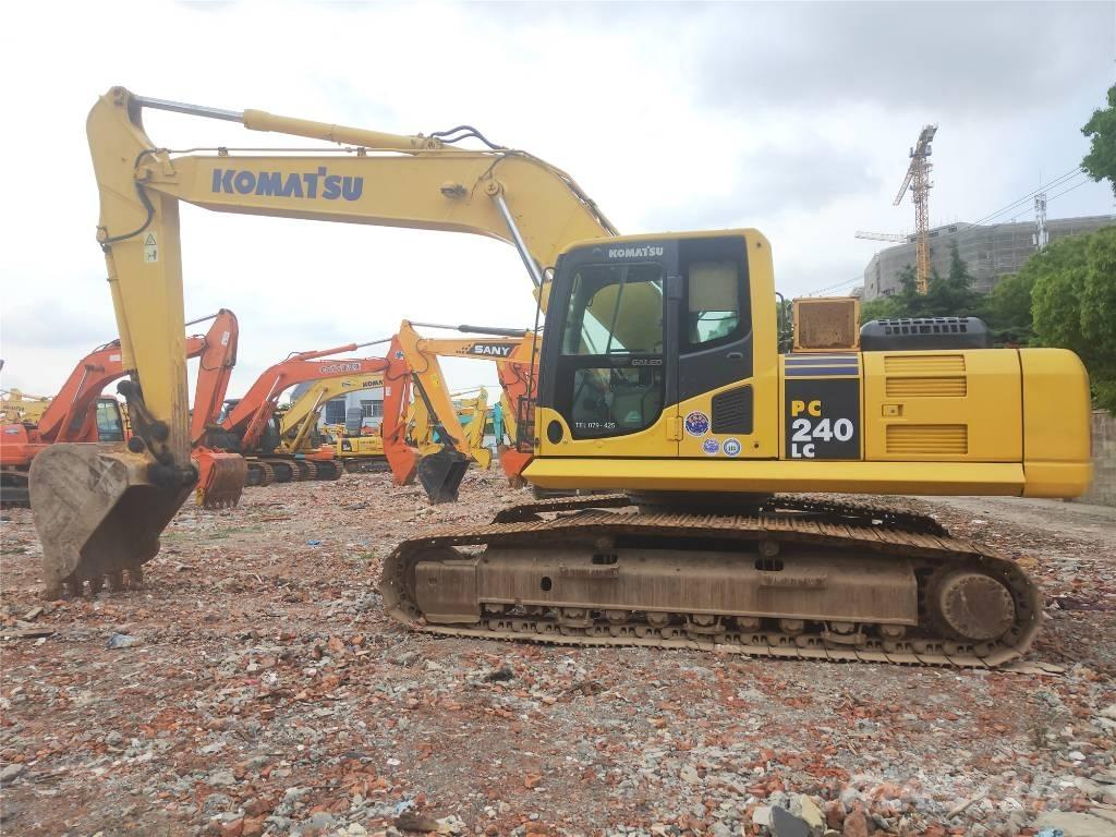 Komatsu PC 240 LC-8 Vikšriniai ekskavatoriai