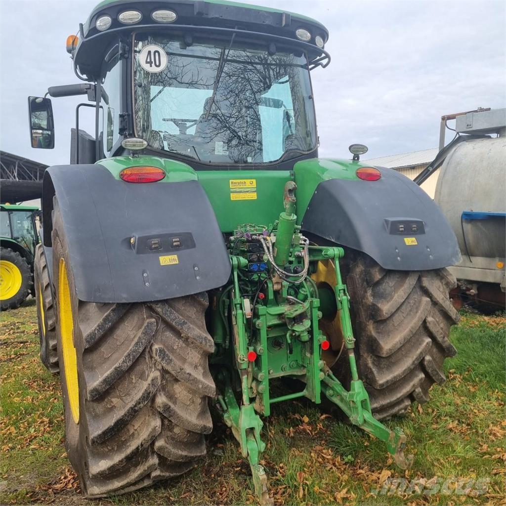 John Deere 7310 R Traktoriai