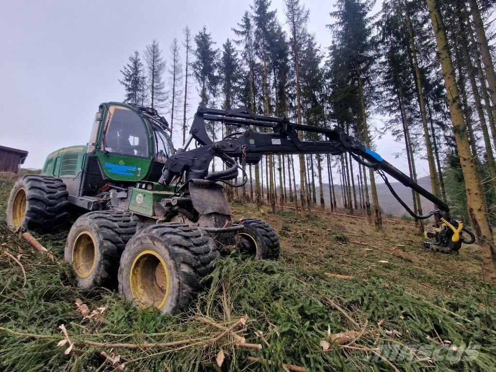John Deere 1270 E Miško technika (Harvesteriai)