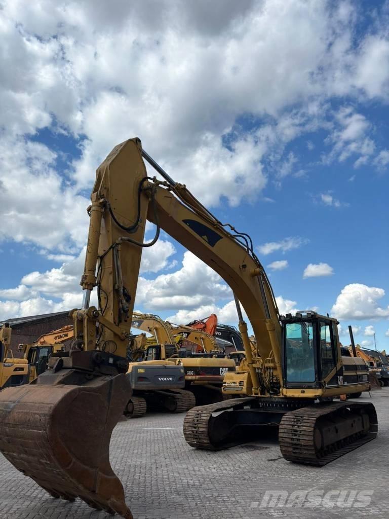 CAT 330 B L Vikšriniai ekskavatoriai