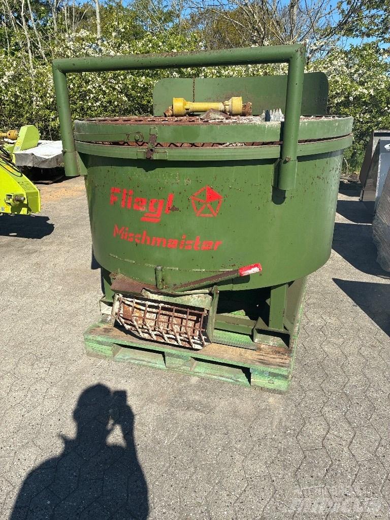 Fliegl Mischmeister Betono gamybos agregatai