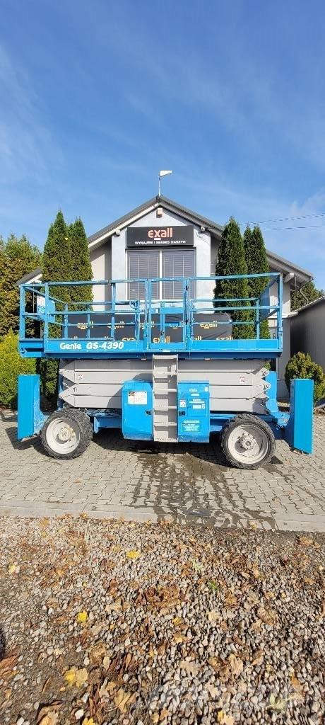 Genie GS 4390 Žirkliniai keltuvai