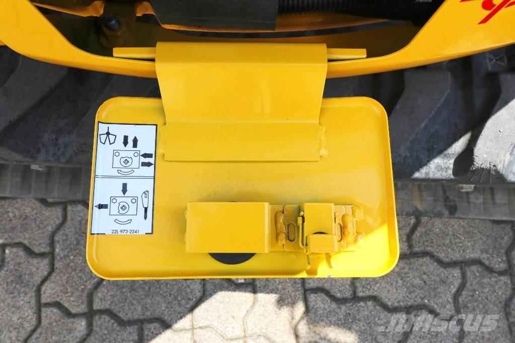 Komatsu PC 25 MR5 Mini ekskavatoriai < 7 t