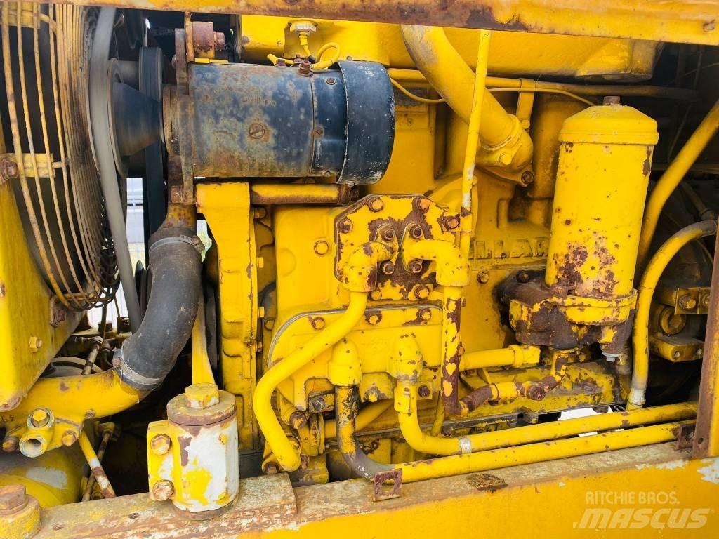 CAT 922 B Naudoti ratiniai krautuvai