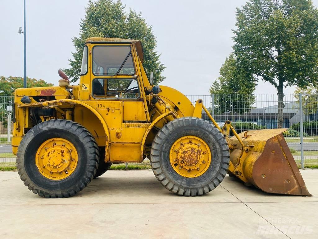 CAT 922 B Naudoti ratiniai krautuvai