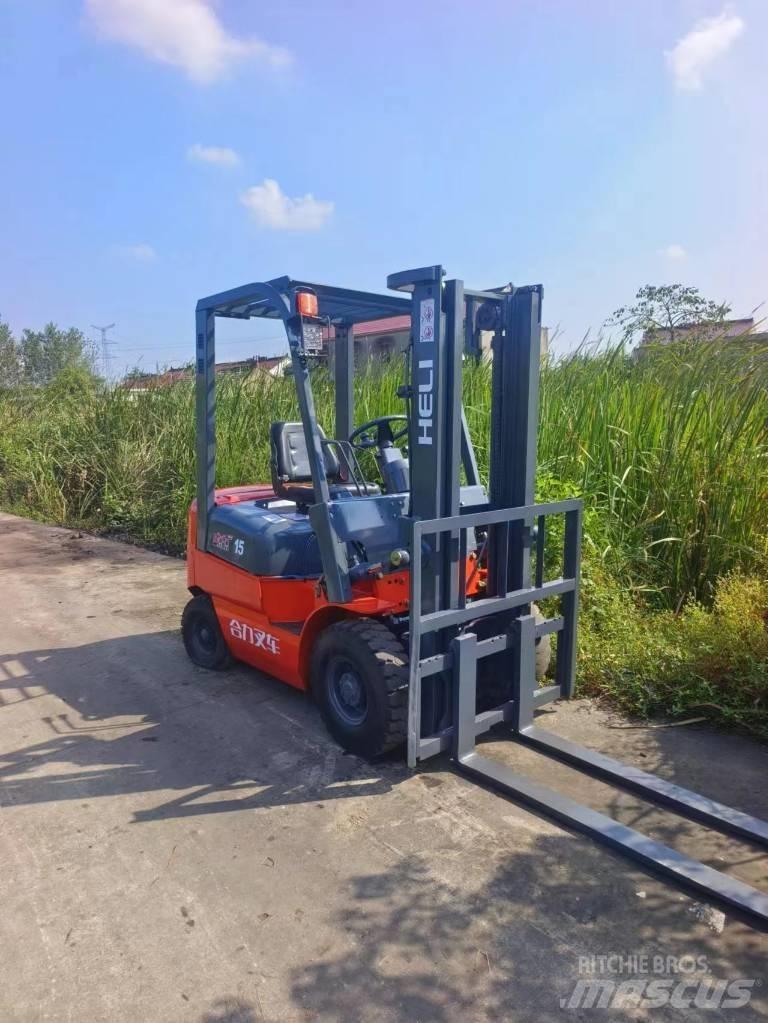 Heli FD15 Dyzeliniai krautuvai
