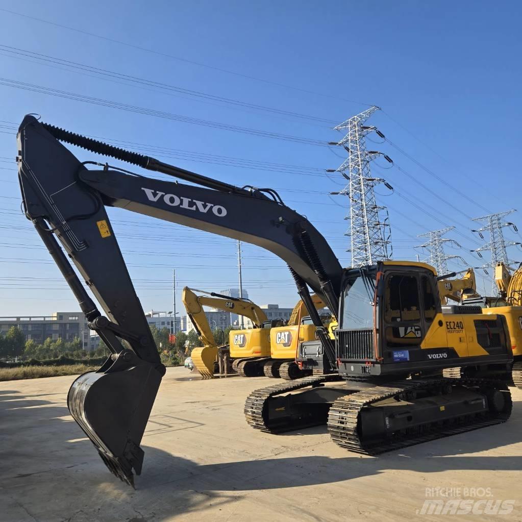 Volvo EC 240 Vikšriniai ekskavatoriai