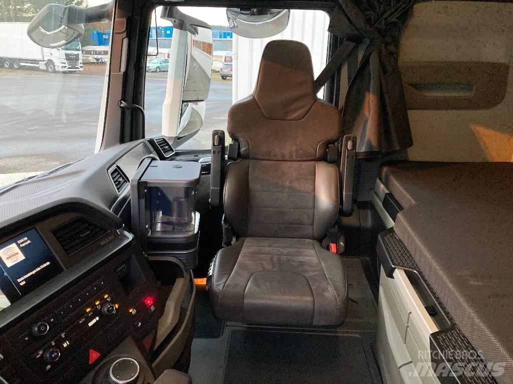 MAN TGX 26.510 Sunkvežimiai su dengtu kėbulu