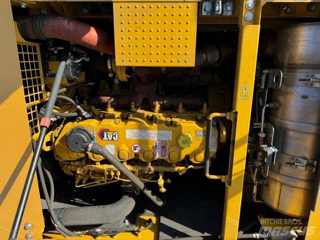 CAT 336 Vikšriniai ekskavatoriai