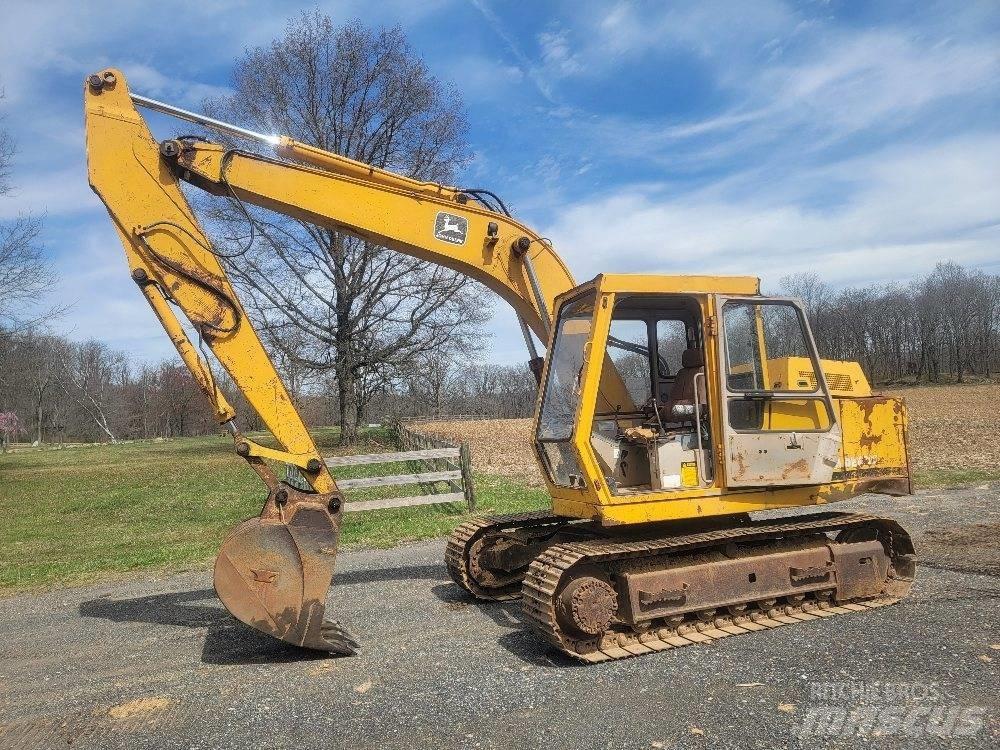 John Deere 490 Vikšriniai ekskavatoriai