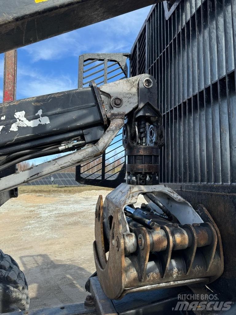 Komatsu 875 Naudoti miškovežiai (Forvarderiai)