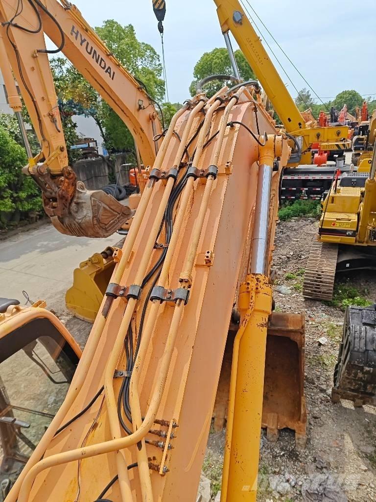Hyundai R330LC-9 Vikšriniai ekskavatoriai