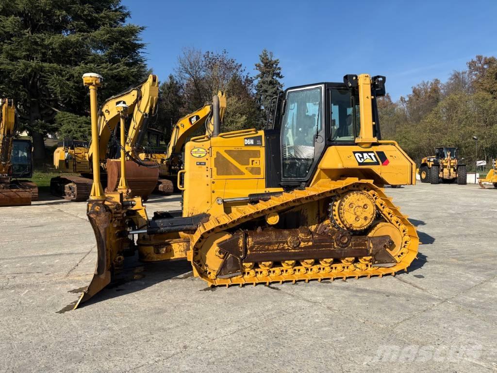 CAT D 6 N XL Vikšriniai buldozeriai
