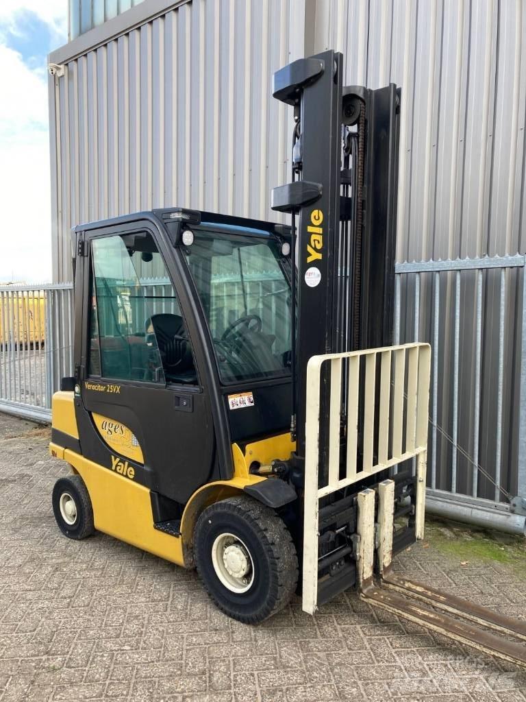 Yale GLP25VX LPG (dujiniai) krautuvai