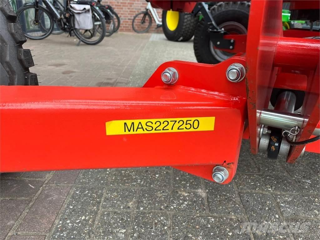 Kuhn RW1410C Vyniojimo padargai